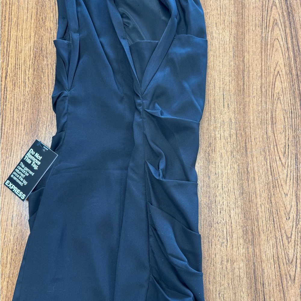 Express Black Ruched Mini Dress - Picture 5 of 6